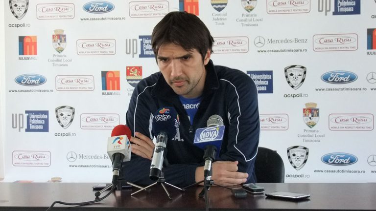 Σκανδάλο για Αλέξα! Η Ρουμάνα μάνατζερ που συνδέεται μαζί του (φώτο) Σκανδάλο για Αλέξα! Η Ρουμάνα μάνατζερ που συνδέεται μαζί του (φώτο)