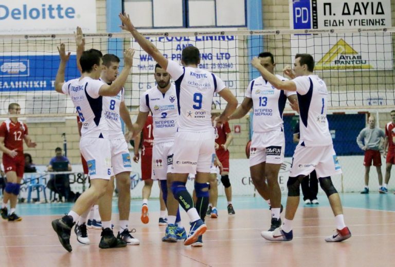 Μία νίκη μακριά Μία νίκη μακριά