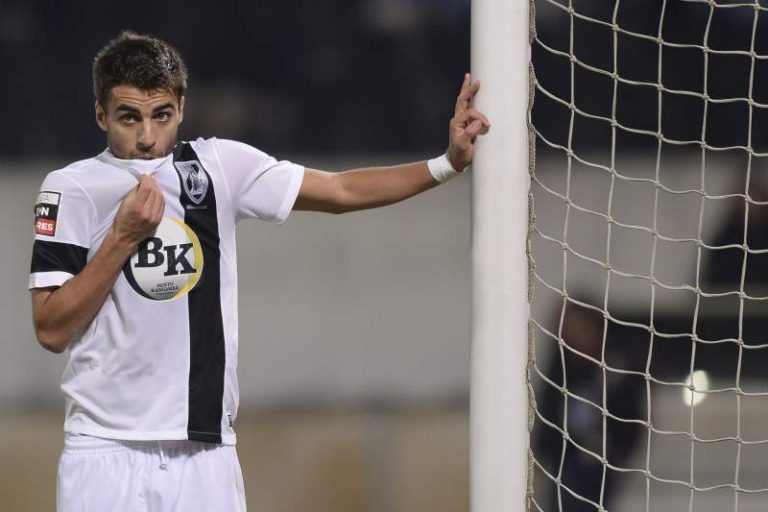 Προχωράει του Αντρέ Σάντος Προχωράει του Αντρέ Σάντος