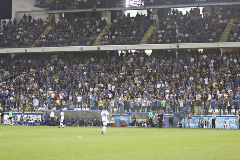 Να εκμεταλλευτούν μια φορά το μομέντουμ! Να εκμεταλλευτούν μια φορά το μομέντουμ!