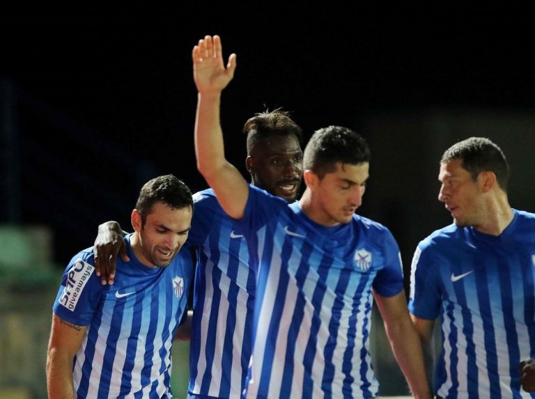 Ο ζογκλέρ κτύπησε και πάλι Ο ζογκλέρ κτύπησε και πάλι