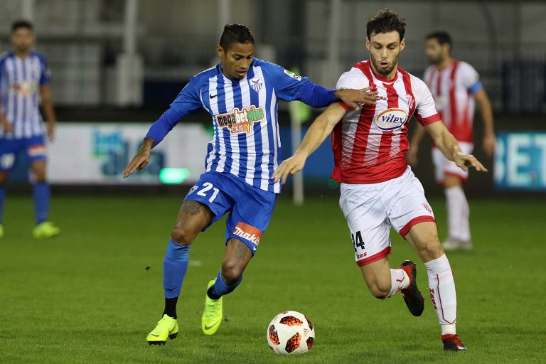 Και στο σεμινάριο για Λαβόρδε, για να δούμε τον Τιμόθεο; Και στο σεμινάριο για Λαβόρδε, για να δούμε τον Τιμόθεο;