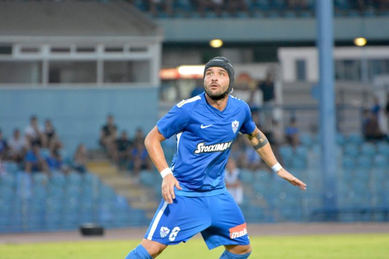 Η κάθετη που έγινε ασίστ…