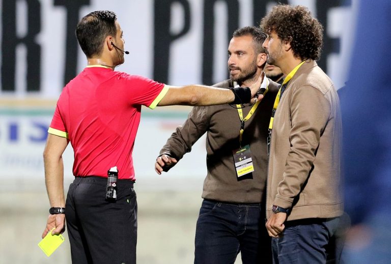 Οι παραισθήσεις του Ιδιακέθ και η φάση με Παπαδόπουλο (φώτο) Οι παραισθήσεις του Ιδιακέθ και η φάση με Παπαδόπουλο (φώτο)