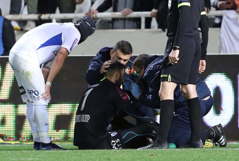 Γαργάρα (και) η αποβολή! Γαργάρα (και) η αποβολή!