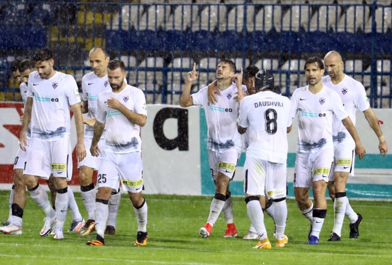 Με γκολ του Τζίμη στα προημιτελικά Με γκολ του Τζίμη στα προημιτελικά