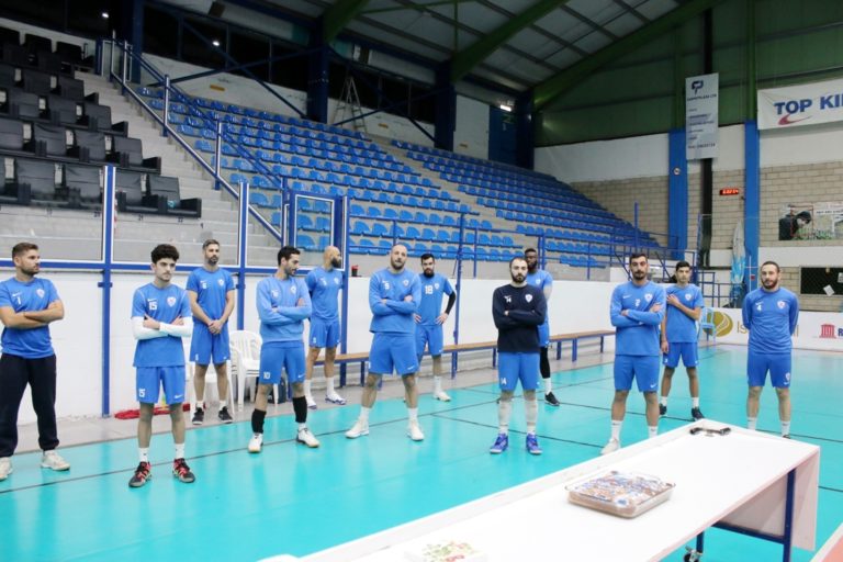 Έκοψαν βασιλόπιττα οι πετοσφαιριστές μας Έκοψαν βασιλόπιττα οι πετοσφαιριστές μας