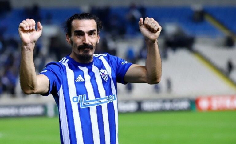 «Ο Λάζαρος μου άνοιξε το σπίτι του σε μία δύσκολη στιγμή μου και αυτό δεν το ξεχνάω» «Ο Λάζαρος μου άνοιξε το σπίτι του σε μία δύσκολη στιγμή μου και αυτό δεν το ξεχνάω»