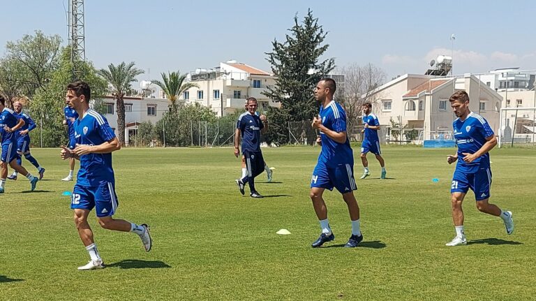 Πλάτρες και μετά Πολωνία (Πότε τα φιλικά)