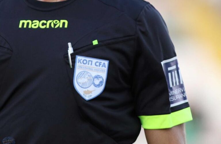 Οι διαιτητές με Ομόνοια