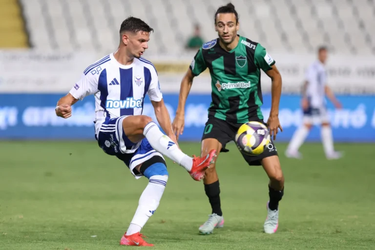 Πρόβλημα με Ιωάννου / Ντεμπούτο για Μπέζους