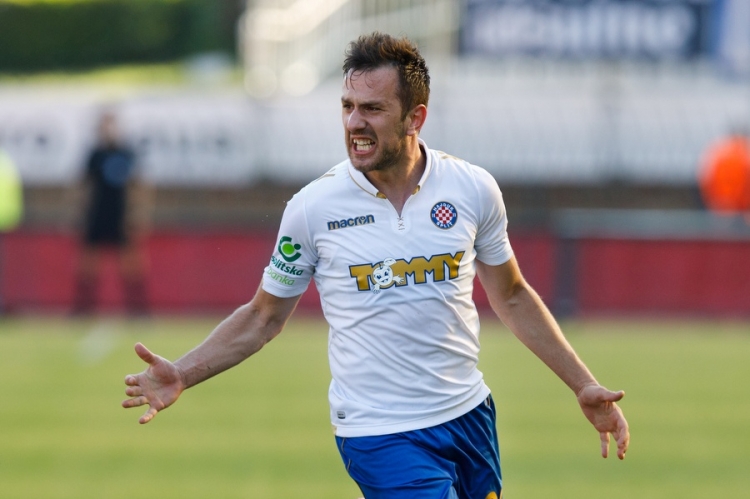 Τσάκτας και Μπέζους